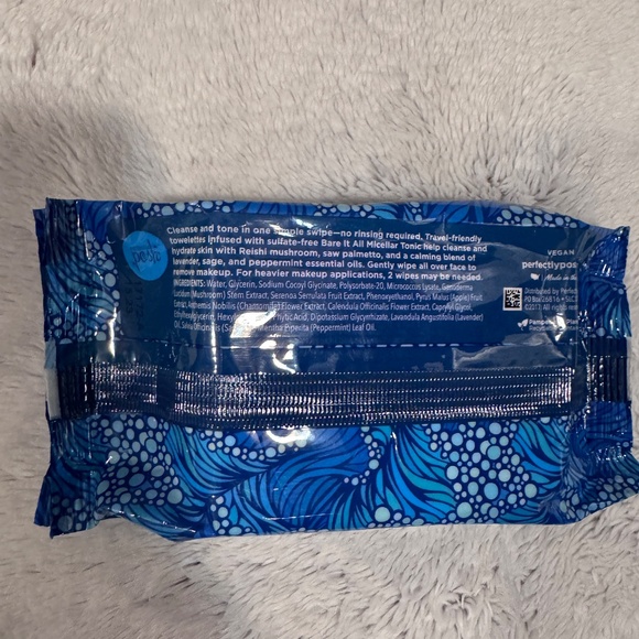 Perfectly Posh~Bare It All~micellar cleansing wipes~New and Sealed package - Picture 4 of 4